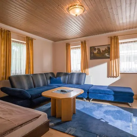 Locanda Landgasthof Oberlander Kirchbichl